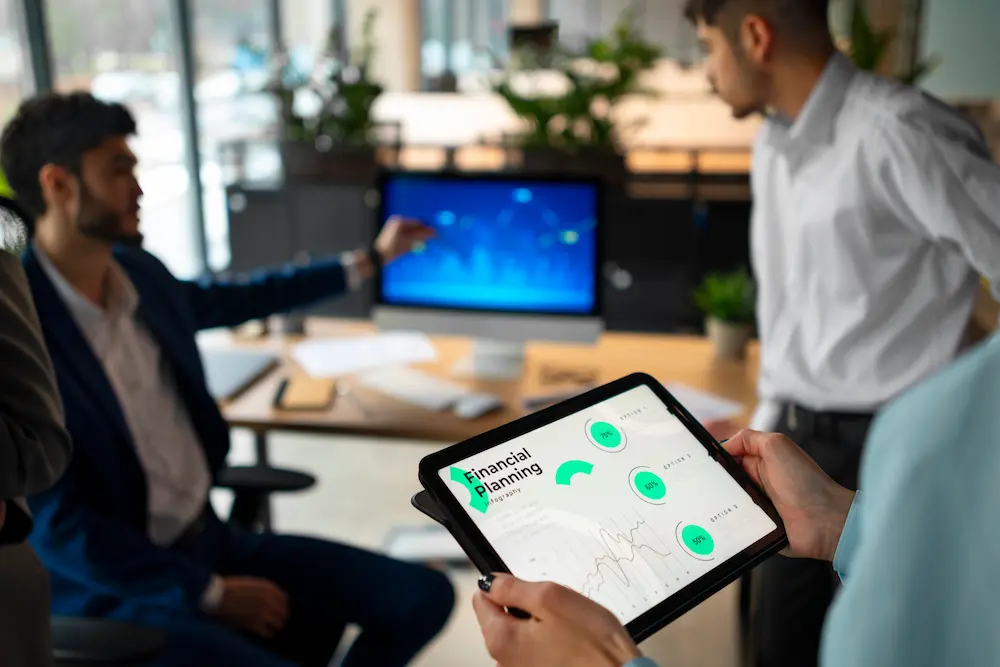 how to build a financial model for a startup