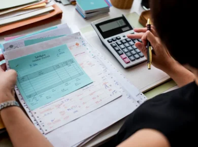 Payback period calculation showing recovery of a $120,000 business investment