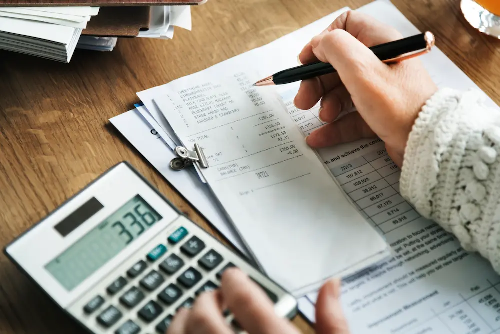 Simple and discounted payback comparison using annual net cash flows